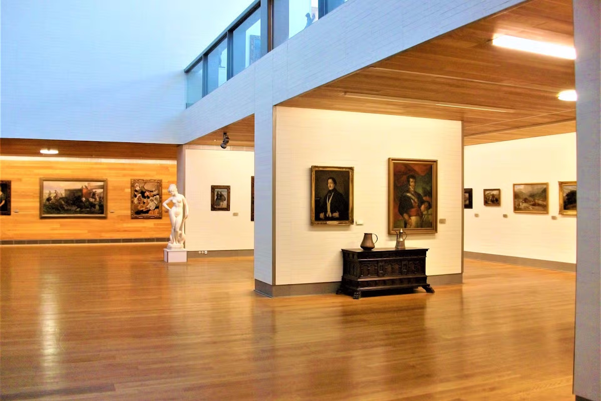 Descubre el Museo de Bellas Artes de Castellón durante tu estancia con Holiday Med. Entrada al Museo de Bellas Artes de Castellón, una visita imprescindible desde Oropesa del Mar.